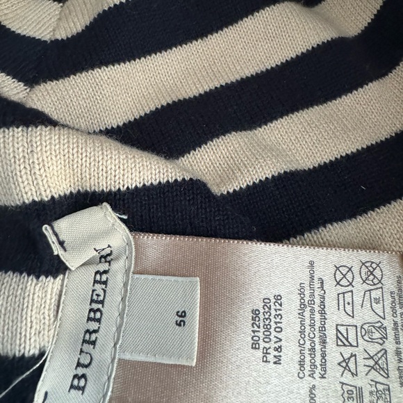 Burberry boys set - hat/scarf - Picture 7 of 10